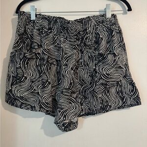 a new day High Waist Black and White Shorts